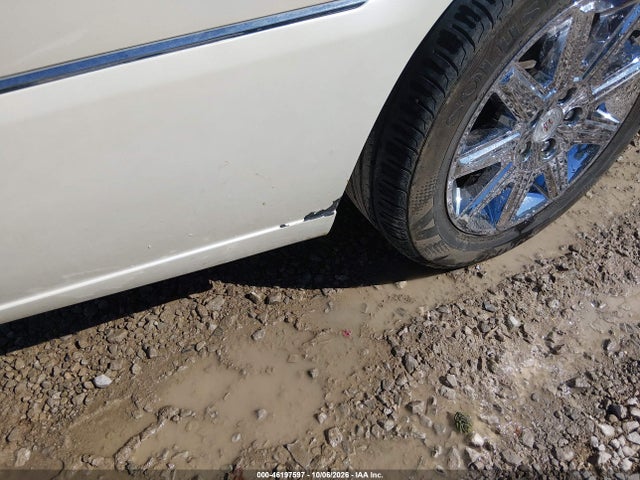 2011 Cadillac Dts Premium Collection მანქანა იყიდება აუქციონზე, vin: 1G6KH5E66BU137485, აუქციონის ნომერი: 46197597
