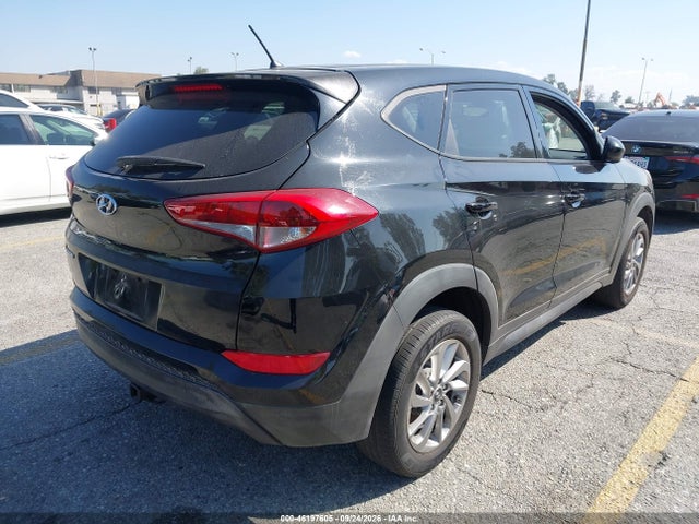 Hyundai TUCSON SE 2018 KM8J23A42JU817056 Image 4