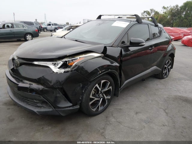 JTNKHMBX0J1005631 Toyota C-HR XLE