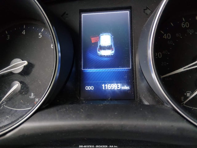 JTNKHMBX0J1005631 Toyota C-HR XLE