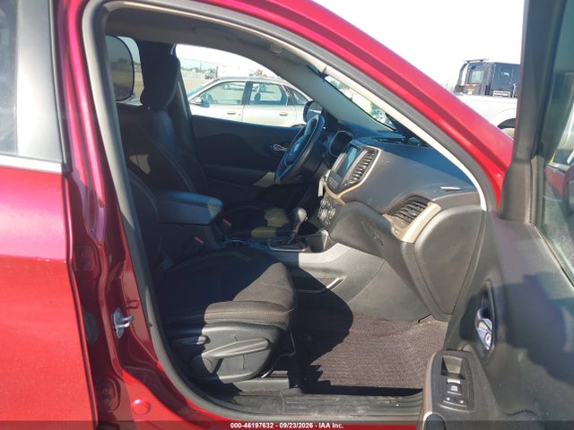 46197632 :رقم المزاد ، 1C4PJLCS0HW603677 vin ، 2017 Jeep Cherokee Latitude Fwd مزاد بيع