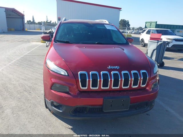 46197632 :رقم المزاد ، 1C4PJLCS0HW603677 vin ، 2017 Jeep Cherokee Latitude Fwd مزاد بيع