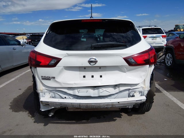 2018 Nissan Rogue Sport S მანქანა იყიდება აუქციონზე, vin: JN1BJ1CP6JW159451, აუქციონის ნომერი: 46197643