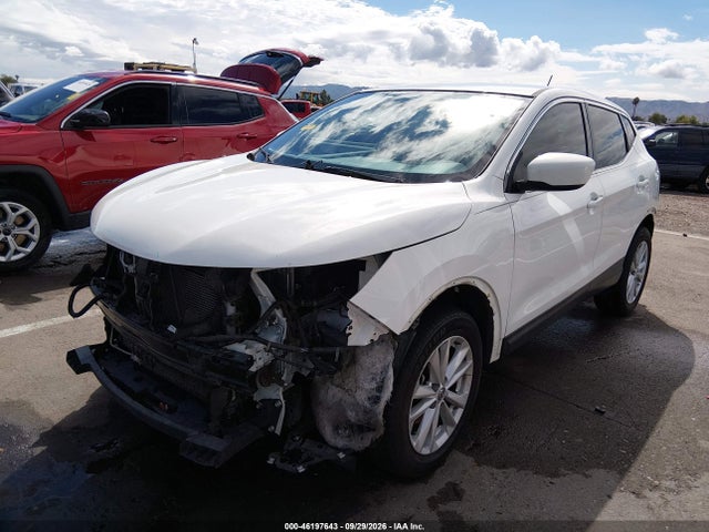 2018 Nissan Rogue Sport S მანქანა იყიდება აუქციონზე, vin: JN1BJ1CP6JW159451, აუქციონის ნომერი: 46197643