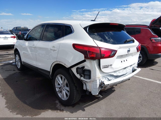 2018 Nissan Rogue Sport S მანქანა იყიდება აუქციონზე, vin: JN1BJ1CP6JW159451, აუქციონის ნომერი: 46197643