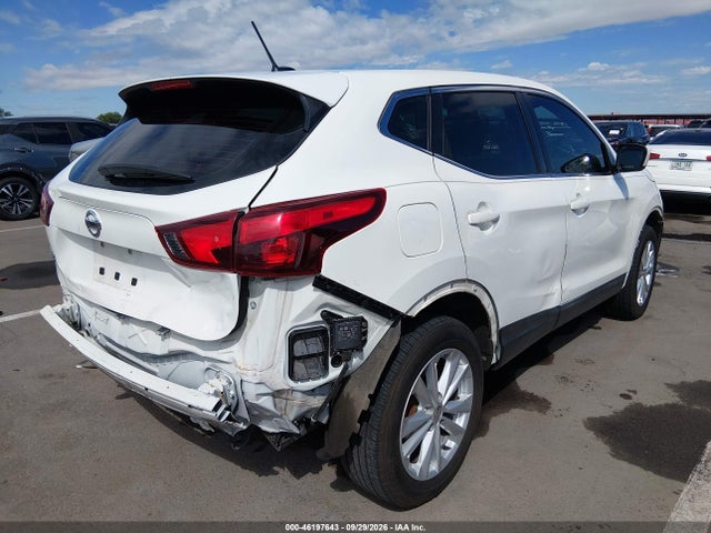 2018 Nissan Rogue Sport S მანქანა იყიდება აუქციონზე, vin: JN1BJ1CP6JW159451, აუქციონის ნომერი: 46197643