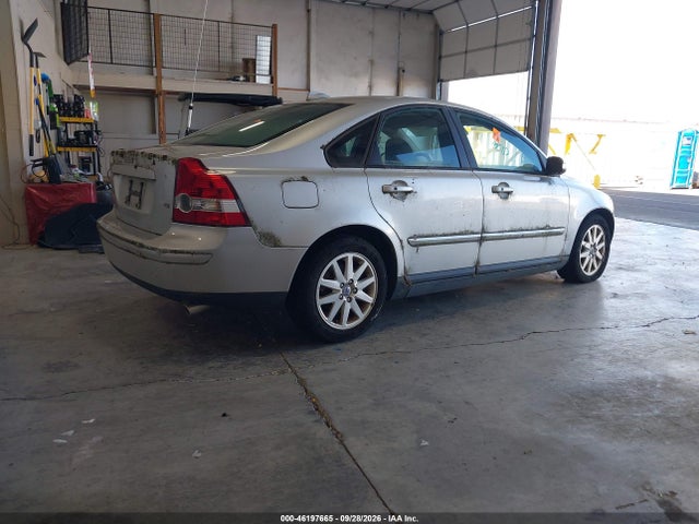 2007 Volvo S40 2.5l Turbo/t5 მანქანა იყიდება აუქციონზე, vin: YV1MS682972307230, აუქციონის ნომერი: 46197665