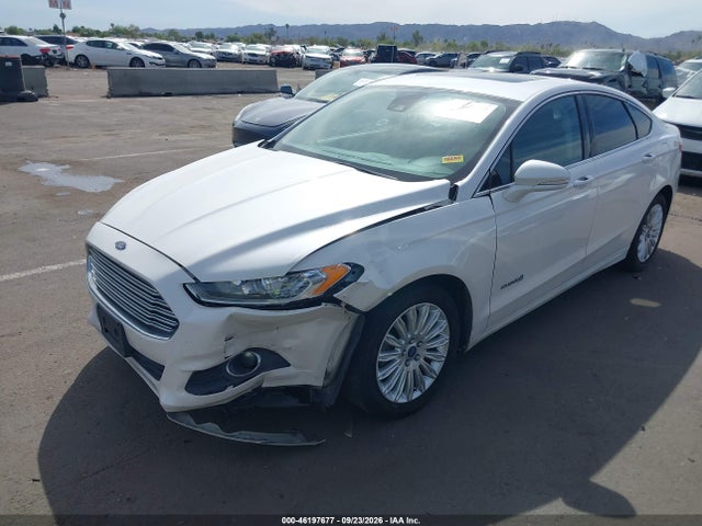 Продаж на аукціоні авто 2014 Ford Fusion Se Hybrid, vin: 3FA6P0LU9ER122194, номер лоту: 46197677