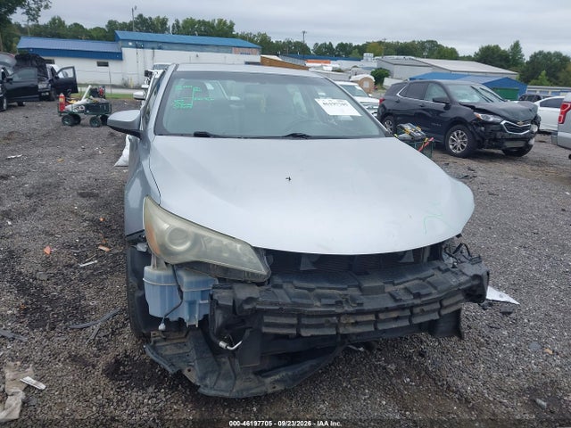 46197705 :رقم المزاد ، 4T1BF1FK0FU873511 vin ، 2015 Toyota Camry Se مزاد بيع