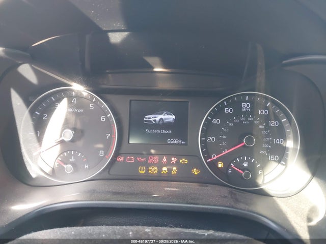 Продажа на аукционе авто 2019 Kia Forte Lxs, vin: 3KPF24AD0KE132747, номер лота: 46197727