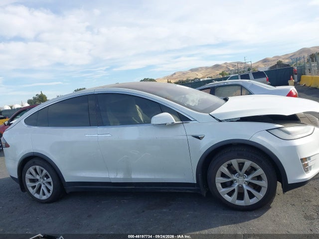 Продажа на аукционе авто 2020 Tesla Modelo X Long Range Dual Motor All-wheel Drive/long Range Plus Dual Motor All-wheel Drive, vin: 5YJXCBE27LF283742, номер лота: 46197734