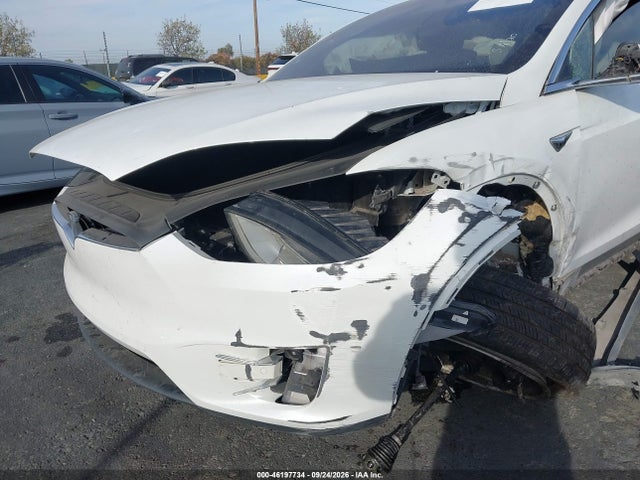 Продажа на аукционе авто 2020 Tesla Modelo X Long Range Dual Motor All-wheel Drive/long Range Plus Dual Motor All-wheel Drive, vin: 5YJXCBE27LF283742, номер лота: 46197734