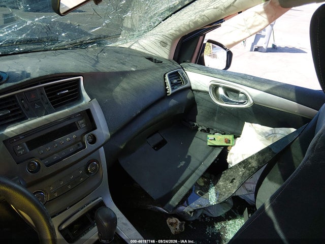 2014 Nissan Sentra Fe+ S/fe+ Sv/s/sl/sr/sv მანქანა იყიდება აუქციონზე, vin: 3N1AB7AP5EL667520, აუქციონის ნომერი: 46197746