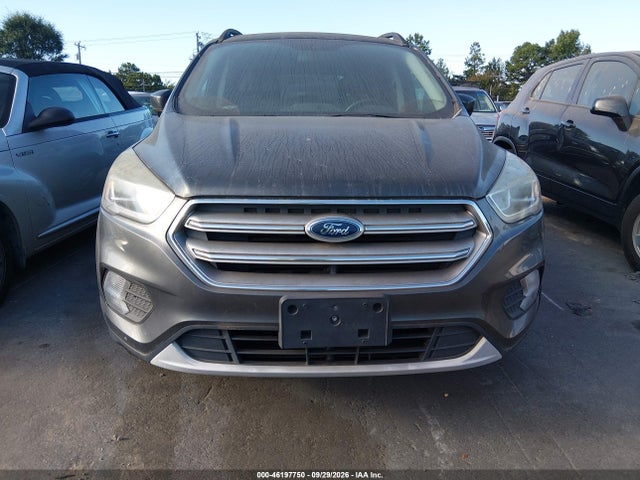 2017 Ford Escape Se მანქანა იყიდება აუქციონზე, vin: 1FMCU9GD6HUE11692, აუქციონის ნომერი: 46197750