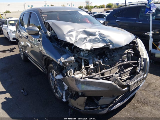 46197756 :رقم المزاد ، JN8AT2MT3JW459148 vin ، 2018 Nissan Rogue S مزاد بيع