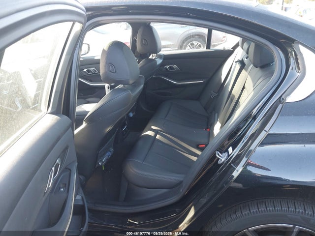 46197776 :رقم المزاد ، WBA5R1C56KAJ99932 vin ، 2019 Bmw 330i مزاد بيع