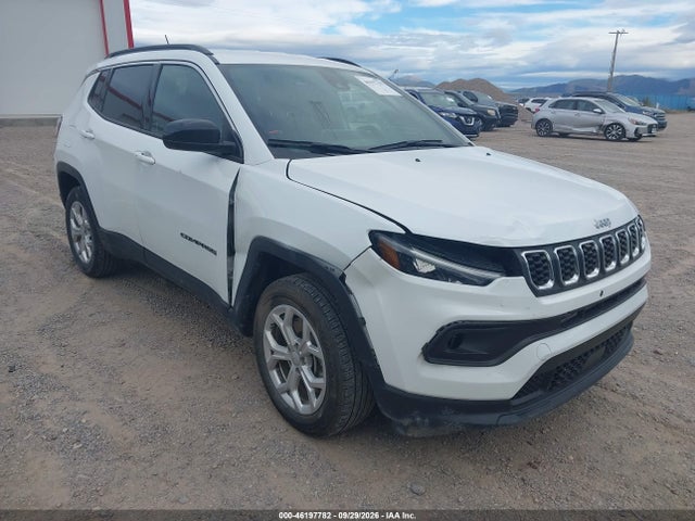 2024 Jeep Compass Latitude 4x4 მანქანა იყიდება აუქციონზე, vin: 3C4NJDBNXRT110444, აუქციონის ნომერი: 46197782