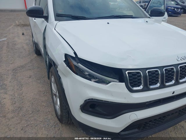 46197782 :رقم المزاد ، 3C4NJDBNXRT110444 vin ، 2024 Jeep Compass Latitude 4x4 مزاد بيع