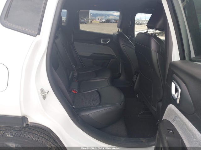 46197782 :رقم المزاد ، 3C4NJDBNXRT110444 vin ، 2024 Jeep Compass Latitude 4x4 مزاد بيع