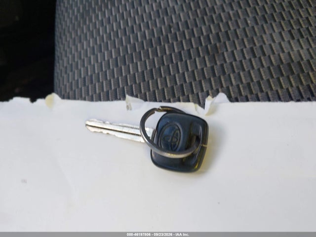 46197806 :رقم المزاد ، JTEHD20VX56042531 vin ، 2005 Toyota Rav4 مزاد بيع