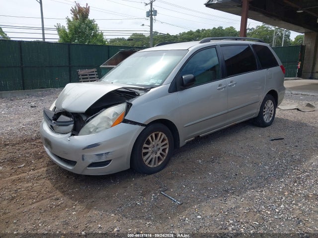46197816 :رقم المزاد ، 5TDBK23CX7S002527 vin ، 2007 Toyota Sienna Le مزاد بيع