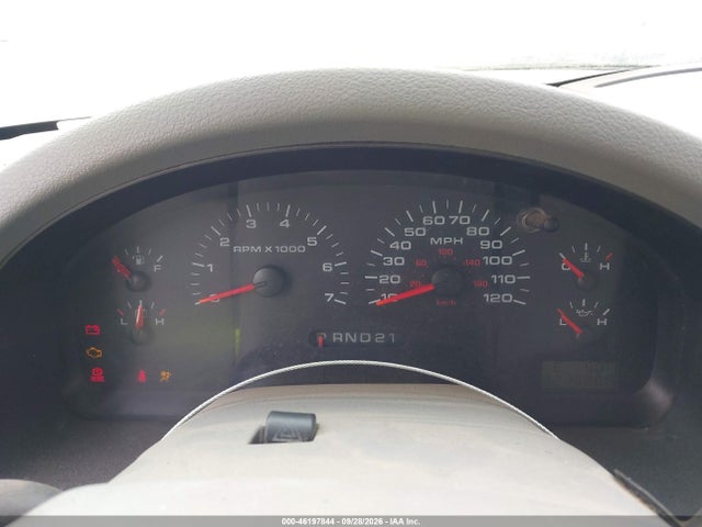 2005 Ford F-150 Stx/xl/xlt მანქანა იყიდება აუქციონზე, vin: 1FTRX12WX5FA90076, აუქციონის ნომერი: 46197844