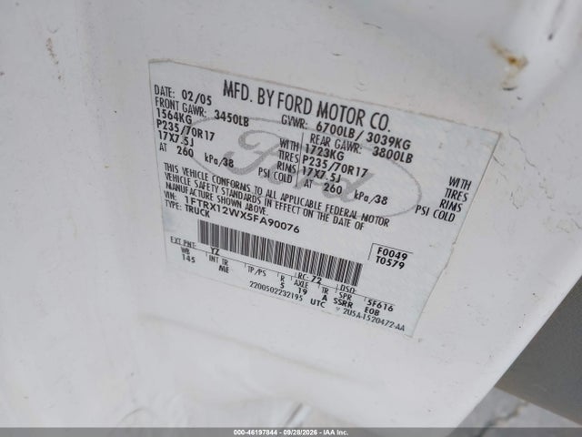 2005 Ford F-150 Stx/xl/xlt მანქანა იყიდება აუქციონზე, vin: 1FTRX12WX5FA90076, აუქციონის ნომერი: 46197844