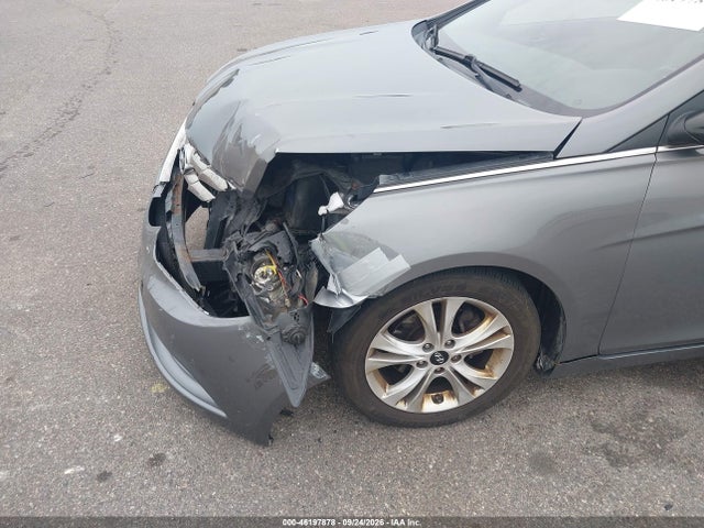 Продажа на аукционе авто 2013 Hyundai Sonata Limited, vin: 5NPEC4AC2DH631774, номер лота: 46197878