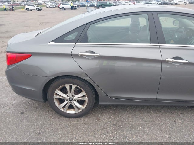 Продажа на аукционе авто 2013 Hyundai Sonata Limited, vin: 5NPEC4AC2DH631774, номер лота: 46197878