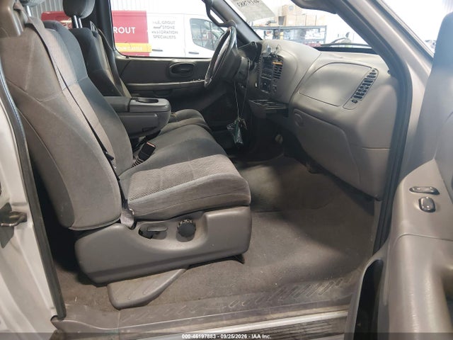2002 Ford F-150 Lariat/xl/xlt მანქანა იყიდება აუქციონზე, vin: 1FTRX18L82NA14564, აუქციონის ნომერი: 46197883