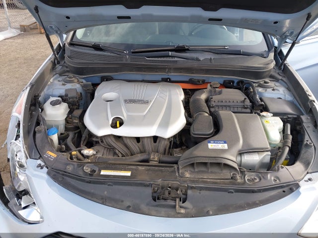 2013 Hyundai Sonata Hybrid მანქანა იყიდება აუქციონზე, vin: KMHEC4A48DA086983, აუქციონის ნომერი: 46197890