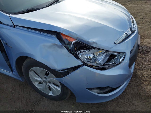 2013 Hyundai Sonata Hybrid მანქანა იყიდება აუქციონზე, vin: KMHEC4A48DA086983, აუქციონის ნომერი: 46197890