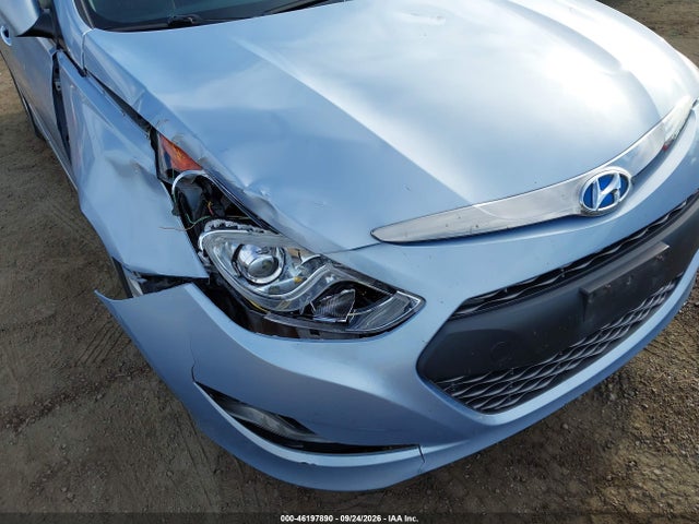 2013 Hyundai Sonata Hybrid მანქანა იყიდება აუქციონზე, vin: KMHEC4A48DA086983, აუქციონის ნომერი: 46197890