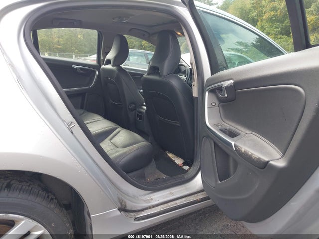 Продажа на аукционе авто 2015 Volvo S60 T5 Premier, vin: YV1612TB1F2306597, номер лота: 46197901