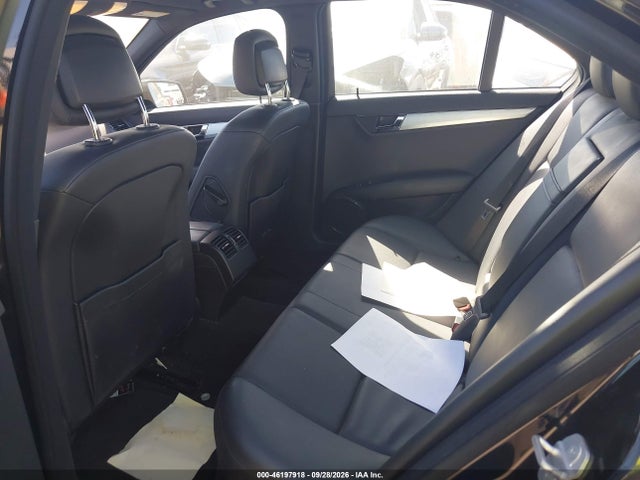 2010 Mercedes-benz C 300 Luxury/sport მანქანა იყიდება აუქციონზე, vin: WDDGF5EB6AR097583, აუქციონის ნომერი: 46197918