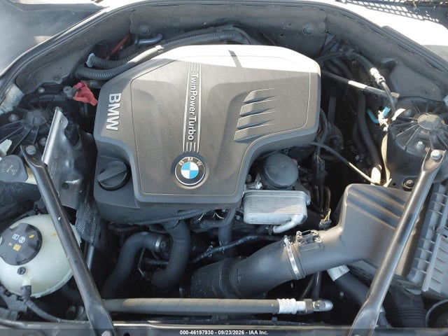 BMW 5 Series 528i 2016 WBA5A5C56GD529945 Image 10