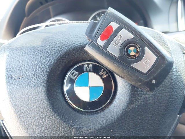 BMW 5 Series 528i 2016 WBA5A5C56GD529945 Image 11