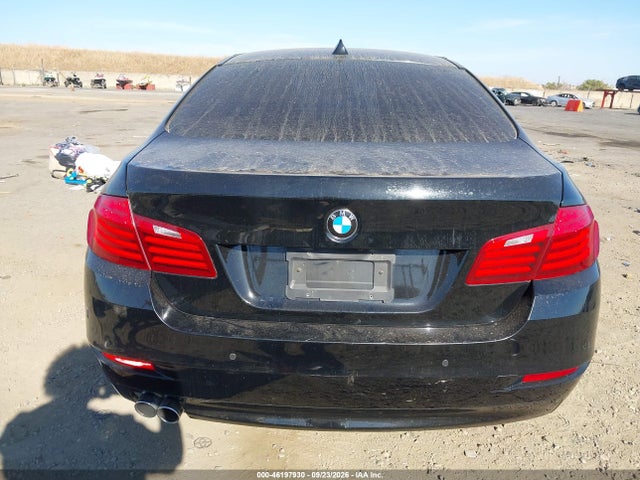 BMW 5 Series 528i 2016 WBA5A5C56GD529945 Image 16