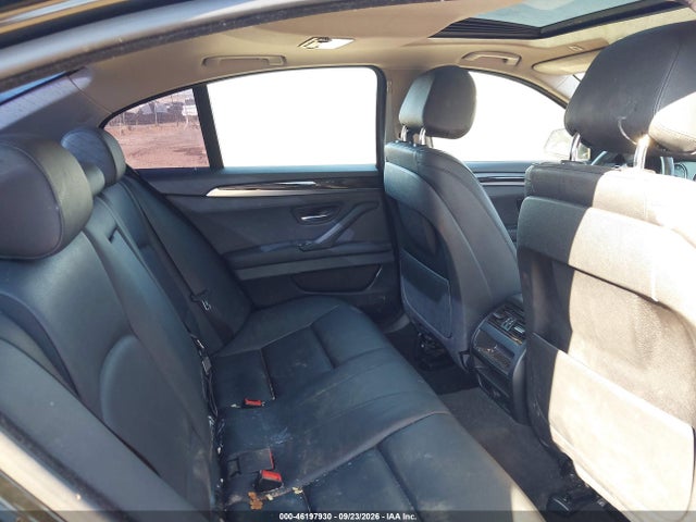 BMW 5 Series 528i 2016 WBA5A5C56GD529945 Image 8