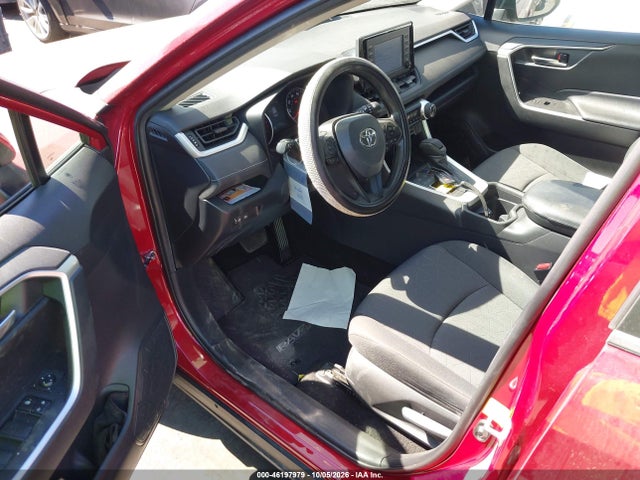 2019 Toyota Rav4 Xle მანქანა იყიდება აუქციონზე, vin: 2T3W1RFV9KW049386, აუქციონის ნომერი: 46197979