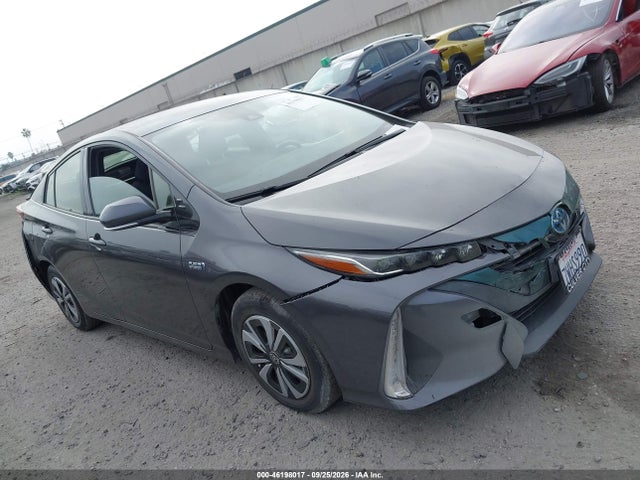 Auction sale of the 2017 Toyota Prius Prime Plus, vin: JTDKARFP0H3005689, lot number: 46198017