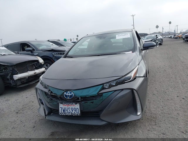 2017 Toyota Prius Prime Plus მანქანა იყიდება აუქციონზე, vin: JTDKARFP0H3005689, აუქციონის ნომერი: 46198017