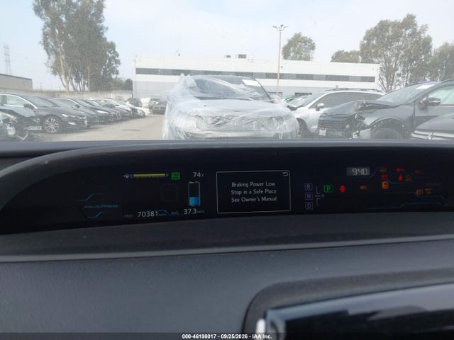 2017 Toyota Prius Prime Plus მანქანა იყიდება აუქციონზე, vin: JTDKARFP0H3005689, აუქციონის ნომერი: 46198017