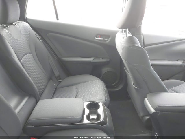 2017 Toyota Prius Prime Plus მანქანა იყიდება აუქციონზე, vin: JTDKARFP0H3005689, აუქციონის ნომერი: 46198017