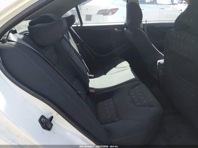 46198027 :رقم المزاد ، YV1RS61T342322374 vin ، 2004 Volvo S60 2.4/2.4 A مزاد بيع