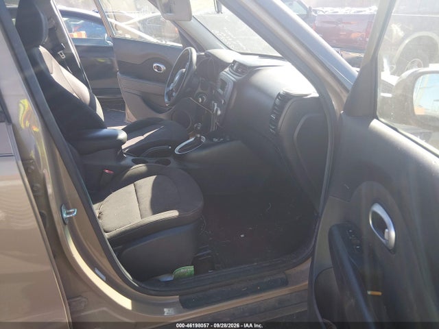 Продажа на аукционе авто 2015 Kia Soul, vin: KNDJN2A20F7220238, номер лота: 46198057