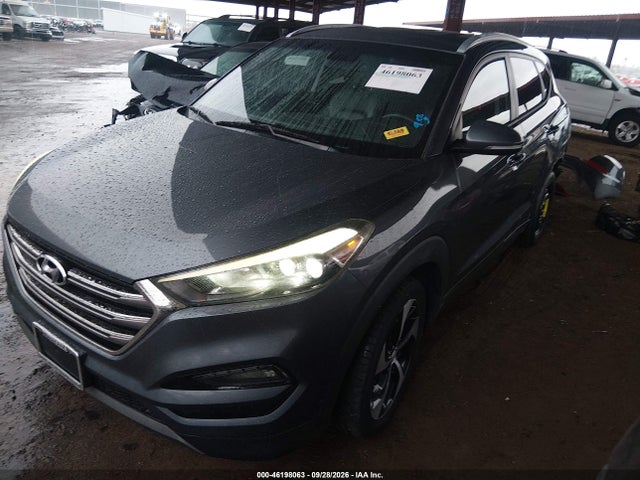 2016 Hyundai Tucson Limited მანქანა იყიდება აუქციონზე, vin: KM8J33A23GU035823, აუქციონის ნომერი: 46198063