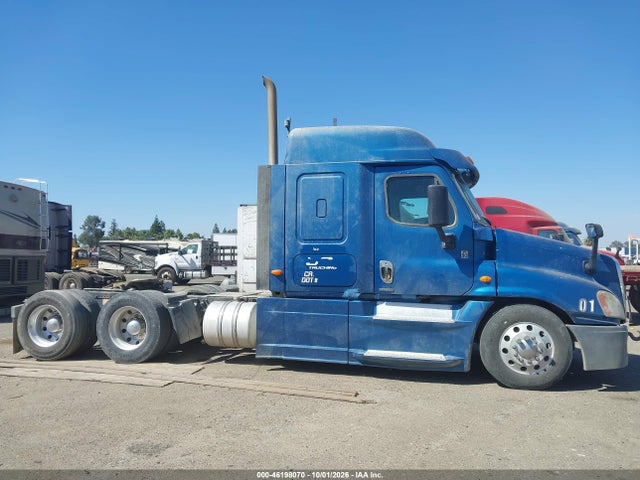 Aukcja sprzedaży 2014 Freightliner Cascadia 125, vin: 3AKJGLD5XESFX4778, numer aukcji: 46198070