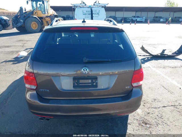 3VWPL7AJ7EM617175 Volkswagen Jetta Sportwagen 2.0l Tdi