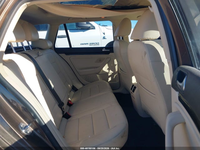 3VWPL7AJ7EM617175 Volkswagen Jetta Sportwagen 2.0l Tdi